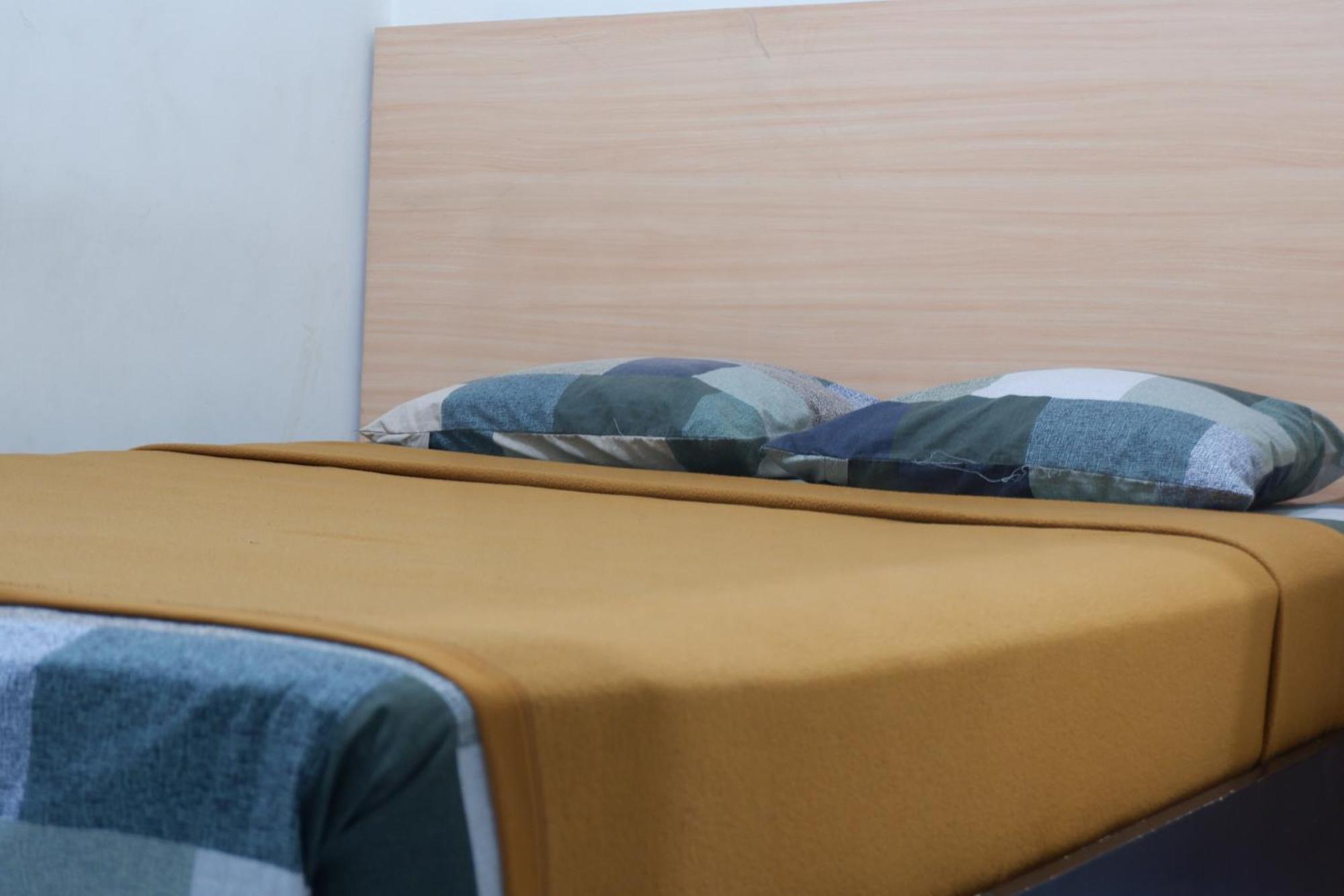 Hotel Taman Indah Madiun Esterno foto